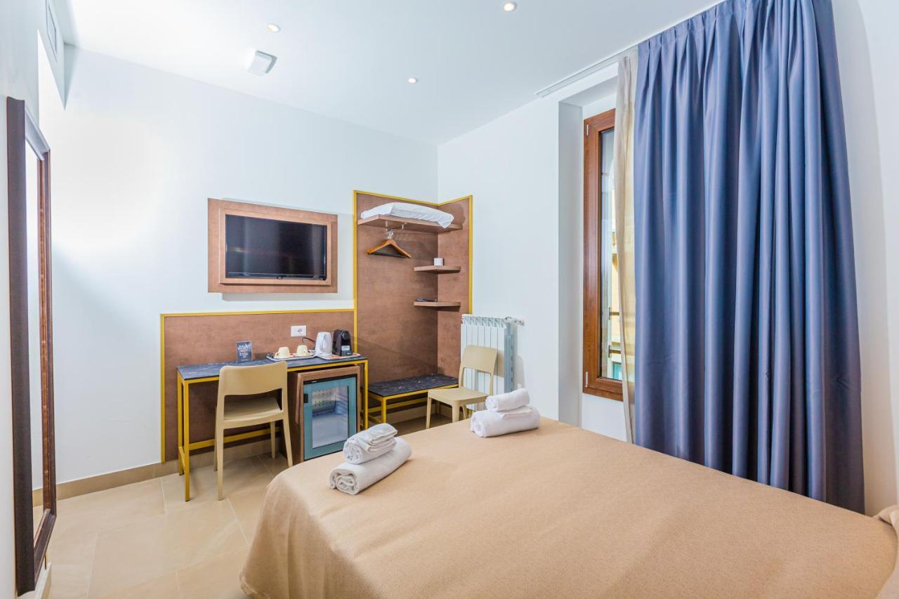 Hotel Repubblica Milánó Kültér fotó