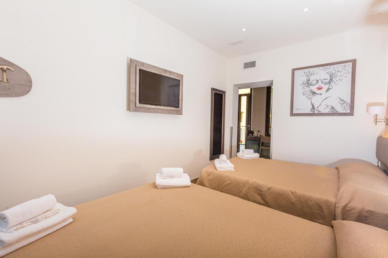 Hotel Repubblica Milánó Kültér fotó